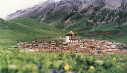Monastery of Denma Gonsa Rinpoche in Tibet